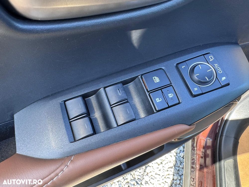 Lexus Seria NX 200t AWD Executive Plus - 24