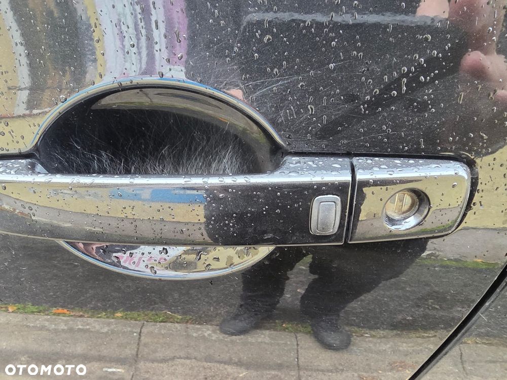 Nissan Qashqai 2.0 dCi DPF tekna - 16