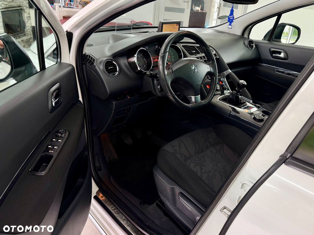 Peugeot 3008 HDi FAP 150 Premium - 8