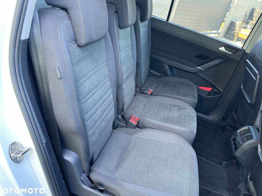 Volkswagen Touran 2.0 TDI SCR DSG Comfortline - 18