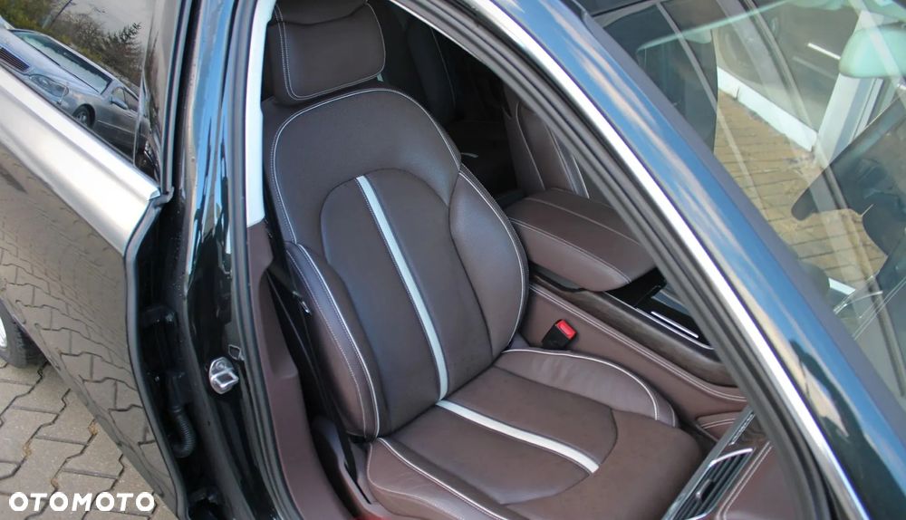 Audi A8 4.2 FSI Quattro - 9