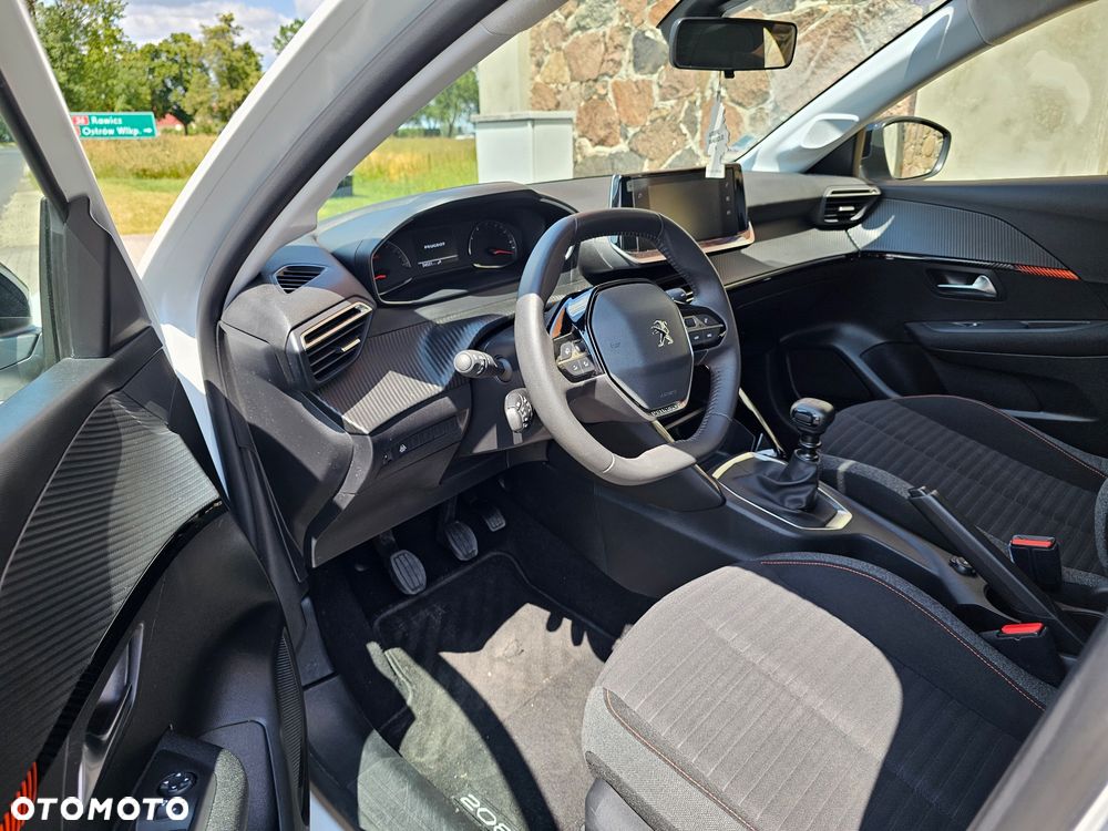 Peugeot 208 PureTech 100 Style - 14