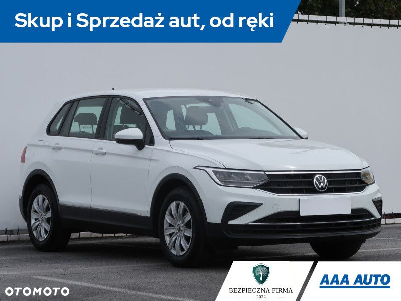 Volkswagen Tiguan - 2