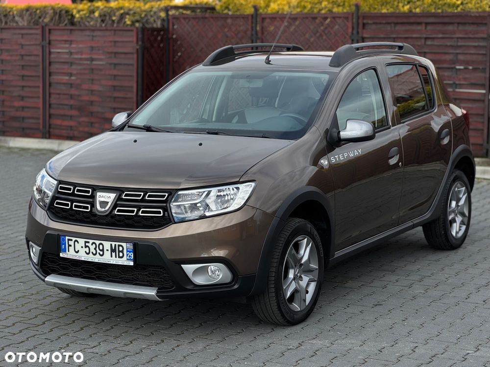 Dacia Sandero - 10