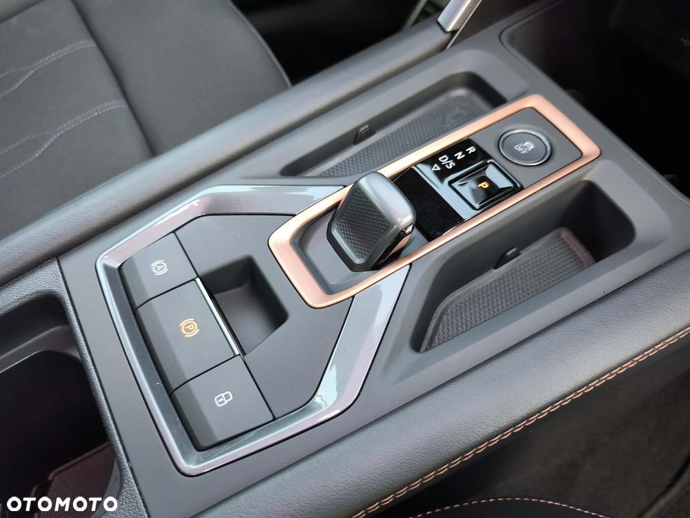 Cupra Formentor 1.5 e-Hybrid DSG - 30