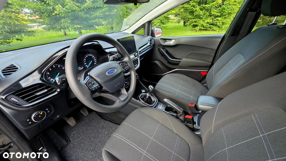 Ford Fiesta 1.0 EcoBoost Titanium - 25