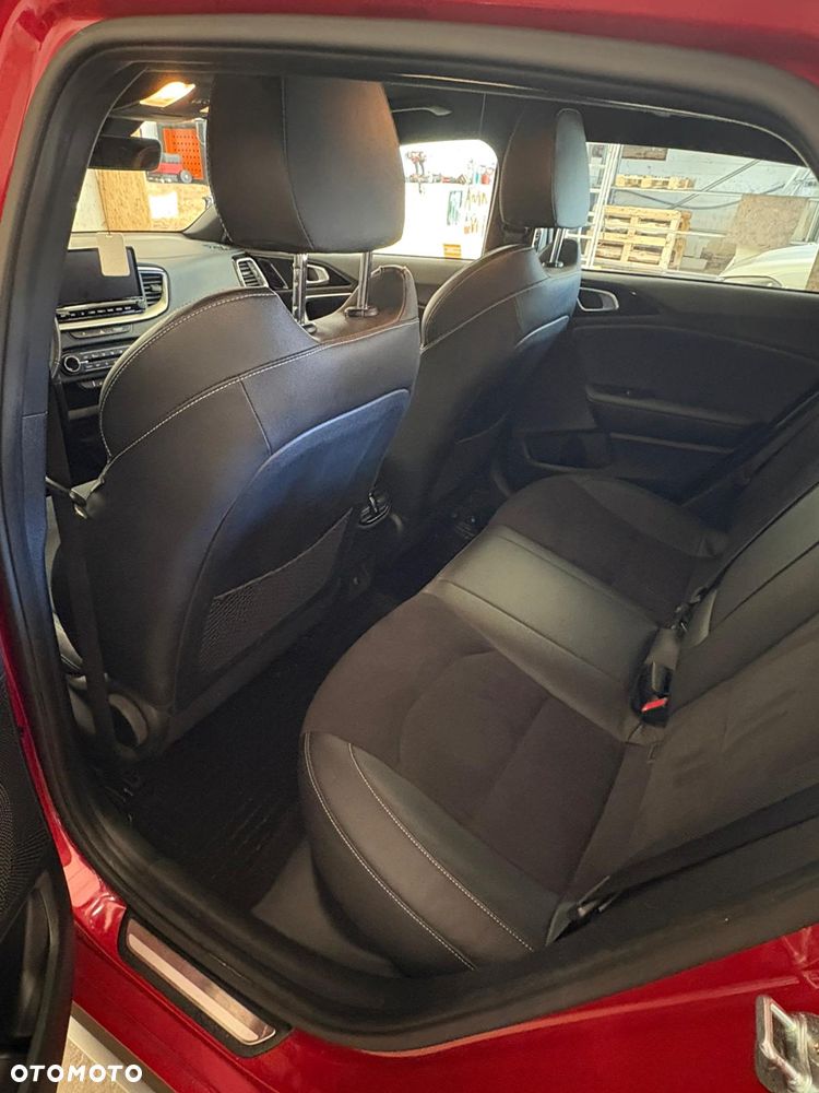 Kia ProCeed 1.5 T-GDI GT Line DCT - 8