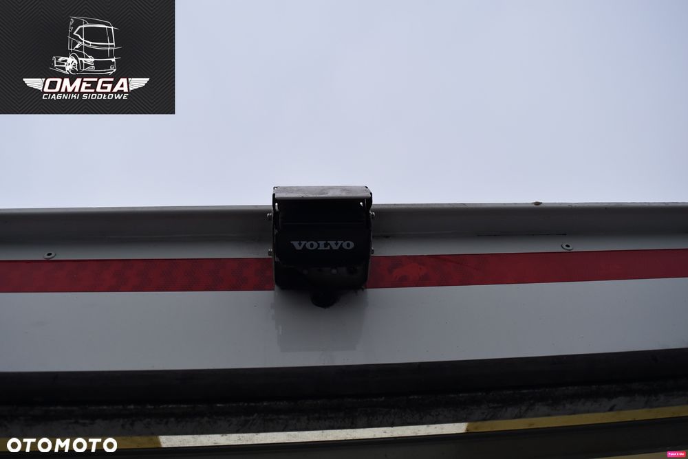 Volvo FM 330 Euro 6 / Kontener 9,4 m / kufer 9,4 m / - 20