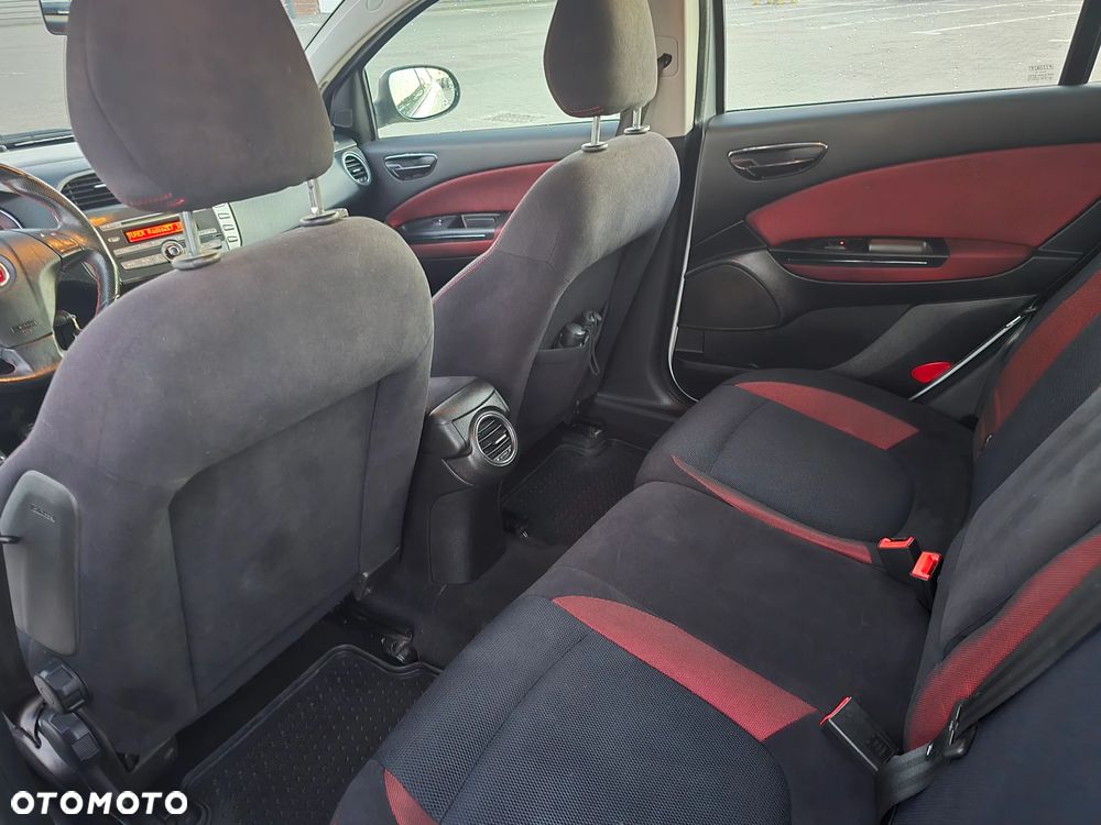Fiat Bravo 1.6 Multijet 16V Dynamic - 9