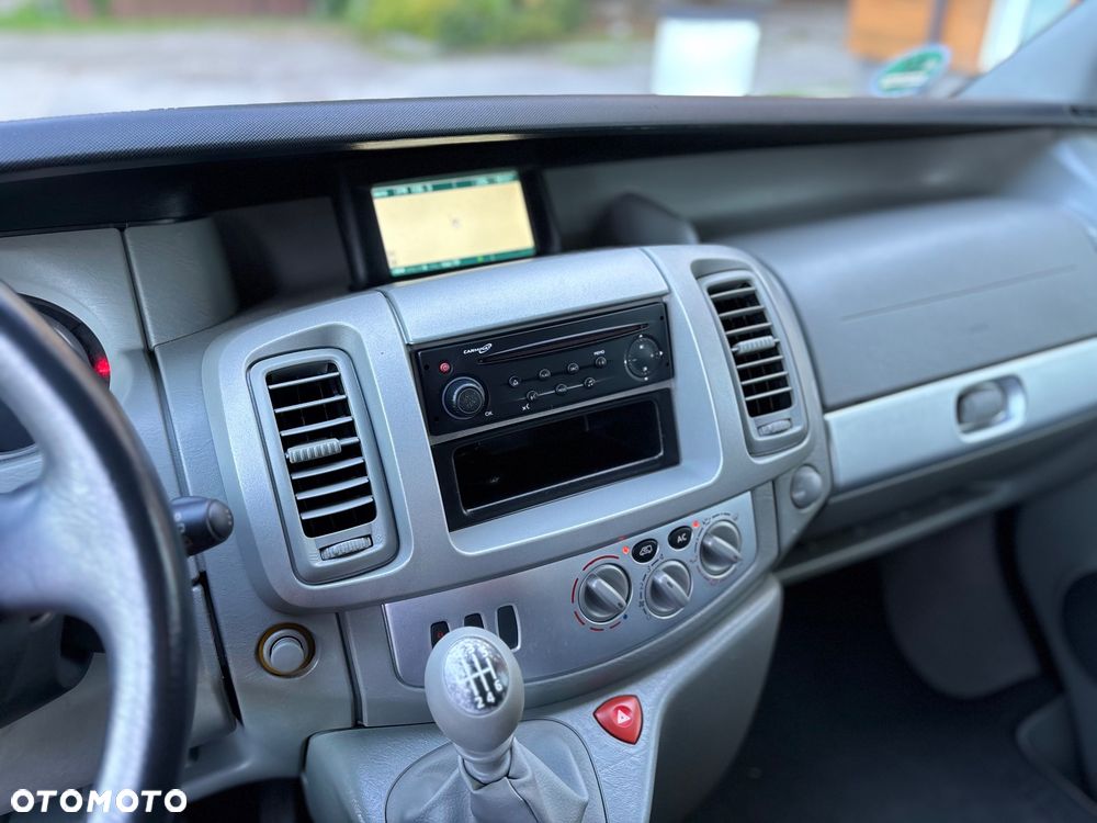 Renault Trafic L1H1 Passenger Lux - 15