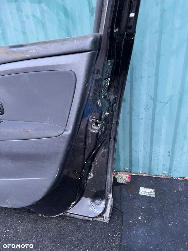 Drzwi PRZEDNIE PRAWE prawy przód RENAULT MEGANE 3 III HB kod lakieru: TEGNE - 10