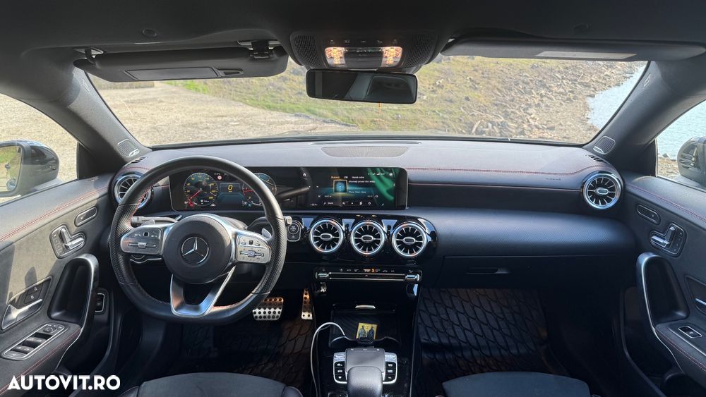 Mercedes-Benz CLA 220 - 9