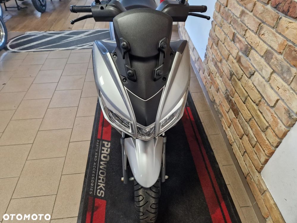 Aprilia SX - 18