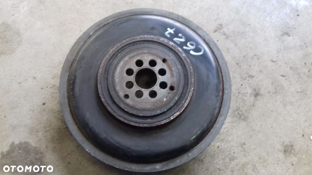 koło pasowe wału korbowego 057105251D A6 C6 2.7 TDI - 5