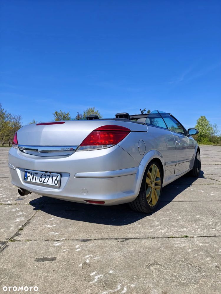 Opel Astra - 12
