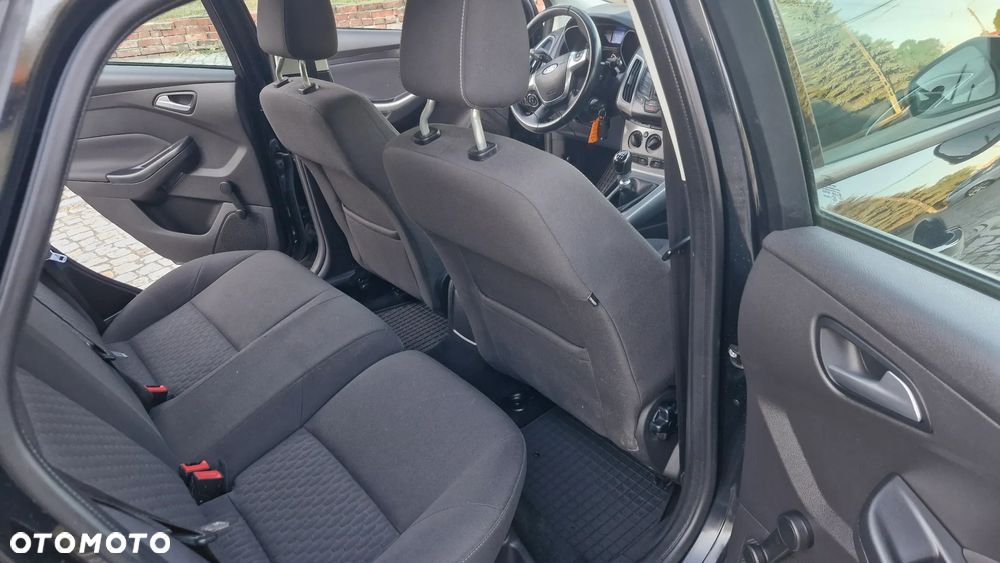 Ford Focus 1.6 TDCi DPF Trend - 13