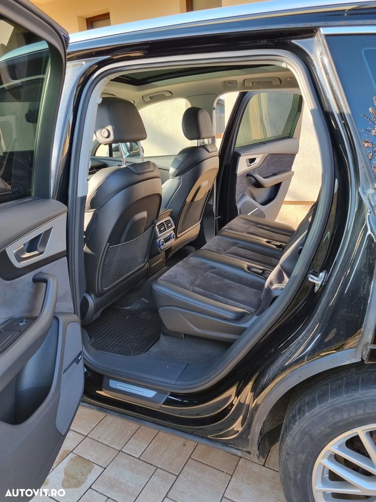 Audi Q7 - 15