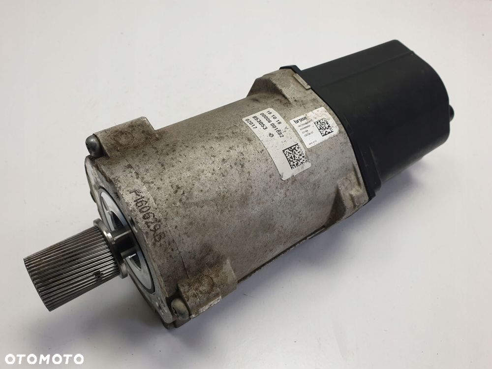 Mercedes A205 W205 SILNICZEK MAGLOWNICY UK - 6