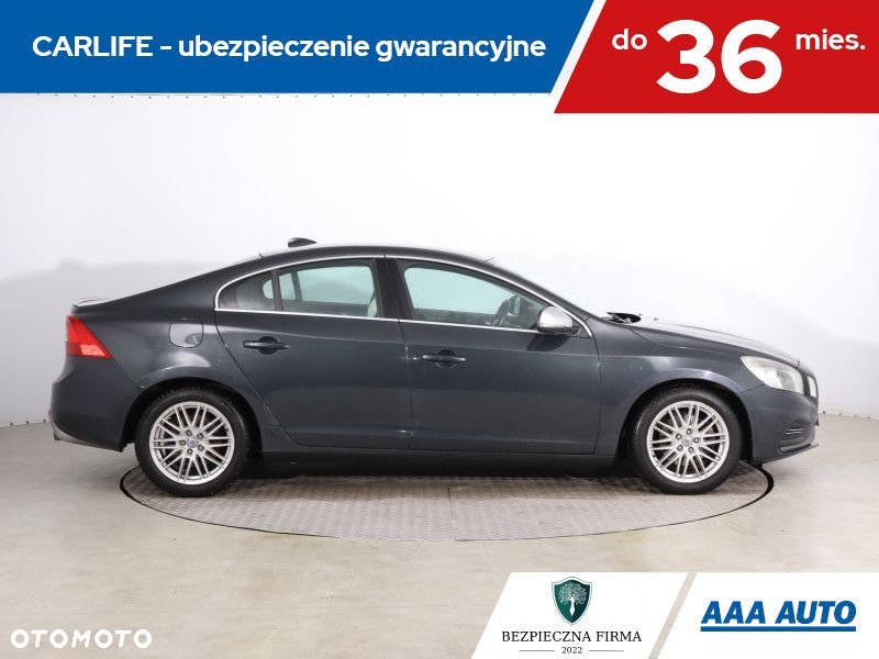 Volvo S60 - 8