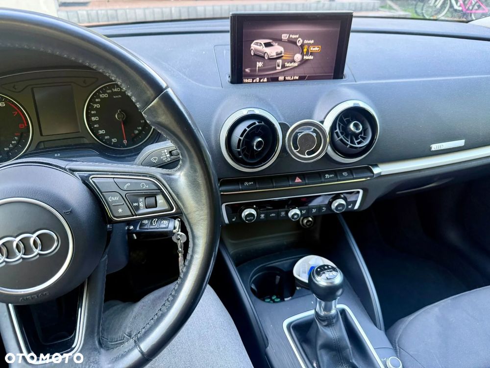 Audi A3 Sportback - 10