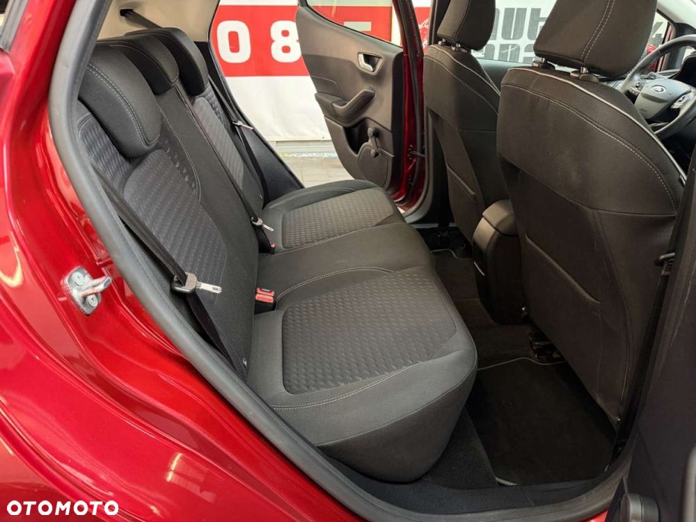Ford Fiesta 1.0 EcoBoost S&S TITANIUM - 39
