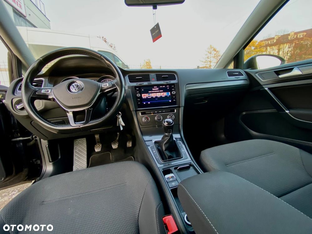 Volkswagen Golf 2.0 TDI (BlueMotion Technology) Comfortline - 16