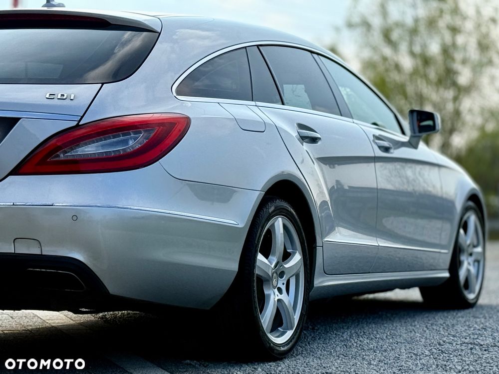 Mercedes-Benz CLS 350 d 4-Matic - 10