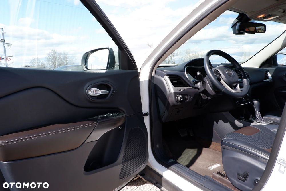 Jeep Cherokee 2.2 MJD Active Drive I Limited - 25