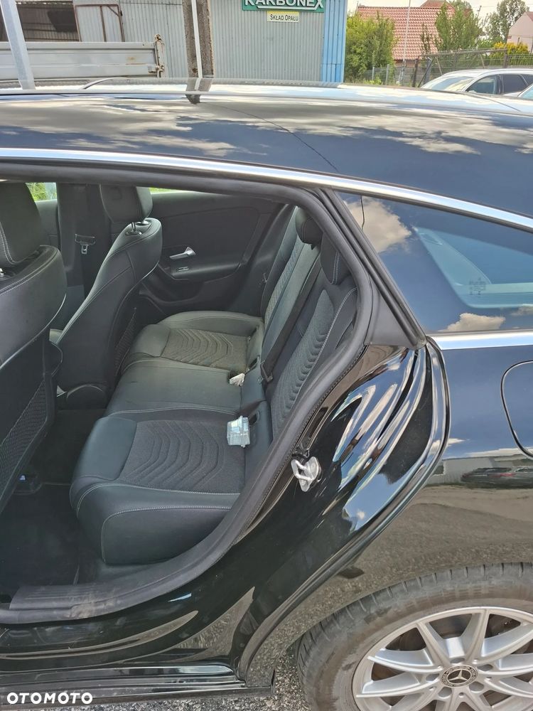 Mercedes-Benz CLA 180 d 8G-DCT Special Edition - 5