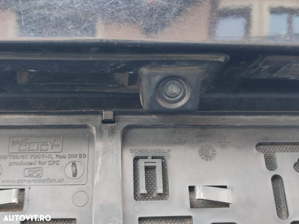 Volkswagen Touran - 18