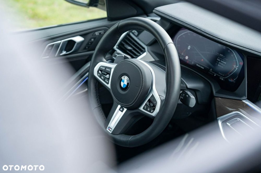 BMW X6 xDrive40i - 24