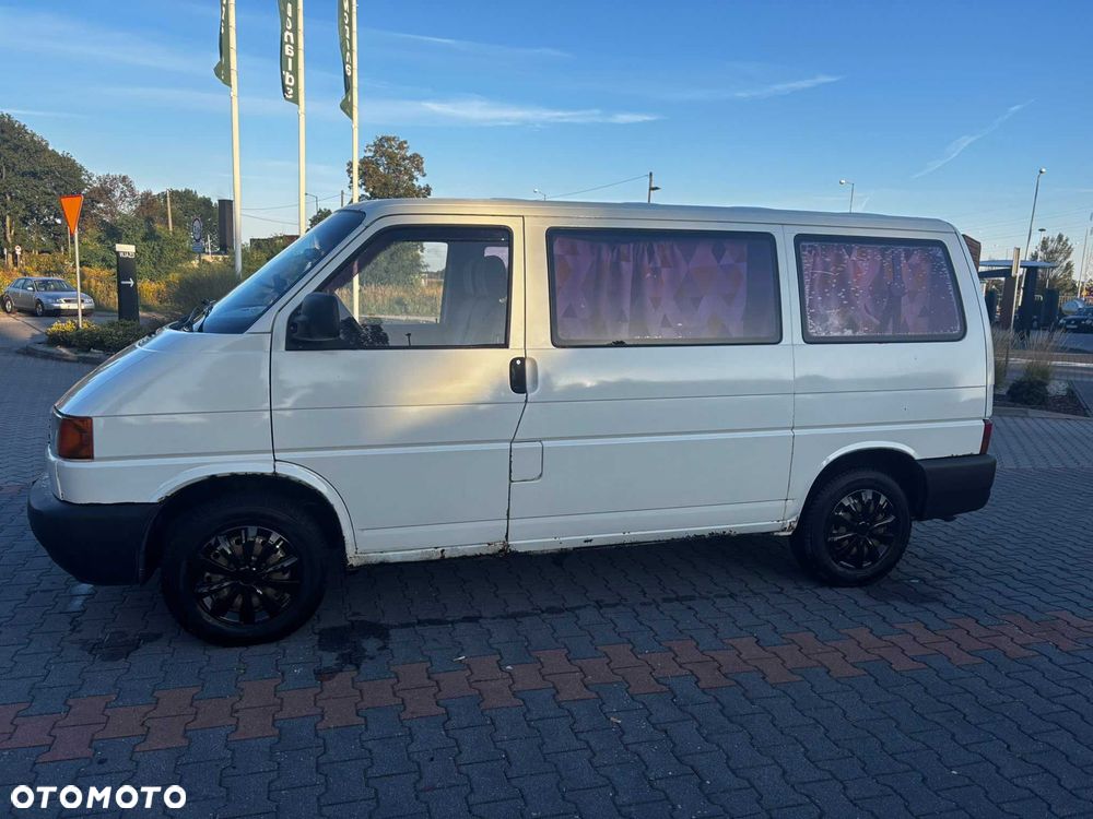 Volkswagen Transporter - 4