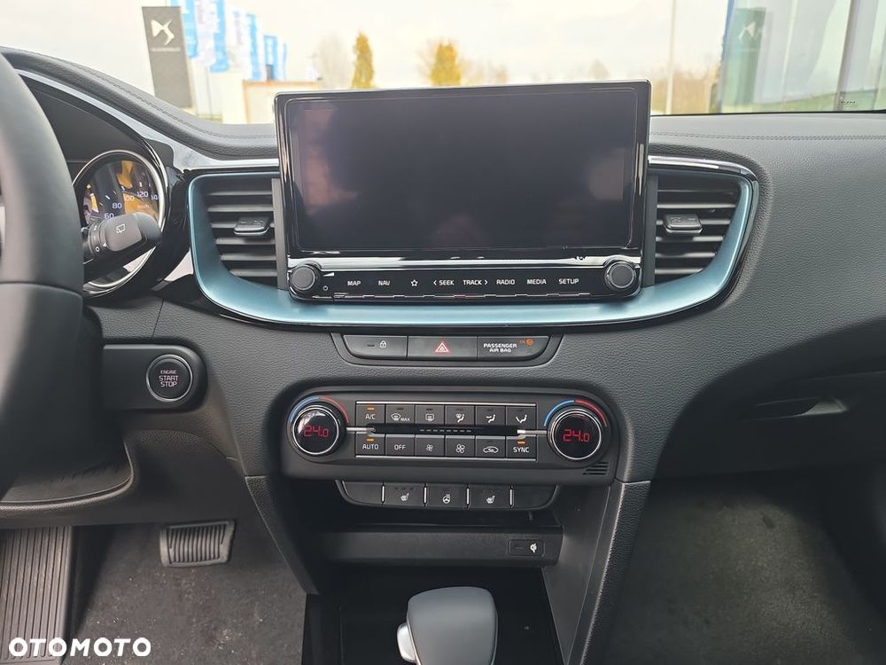Kia XCeed 1.6 T-GDI Tribute DCT - 15