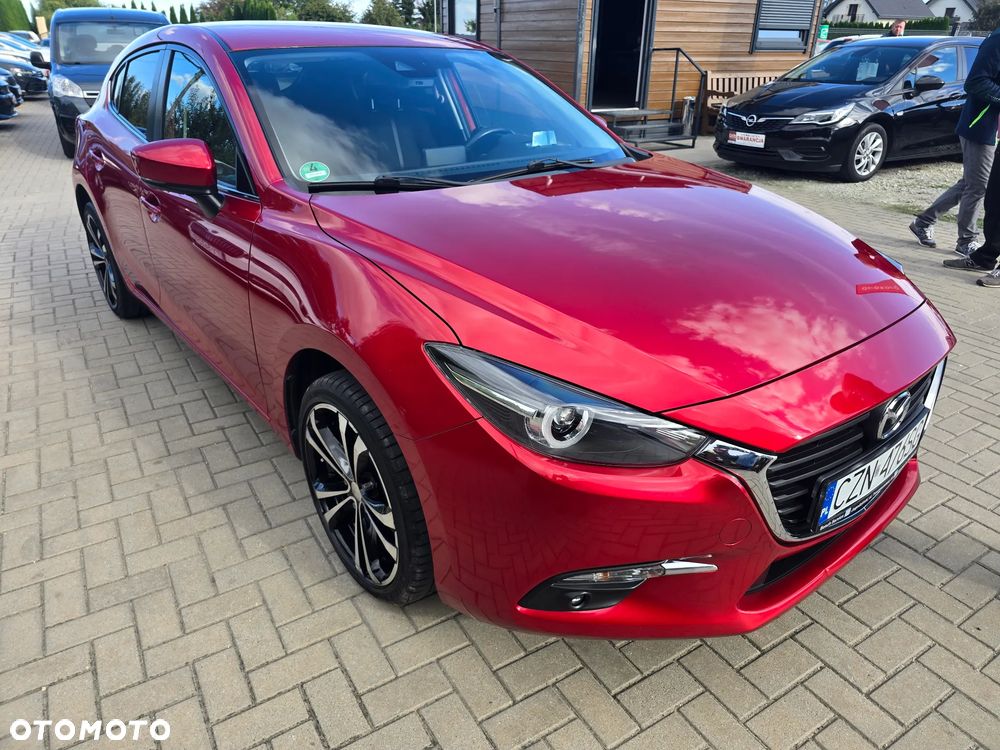 Mazda 3 2018 photo 2