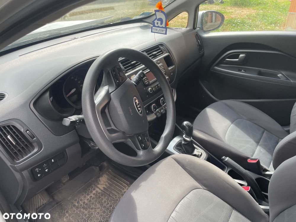 Kia Rio 1.4 crdi M - 5