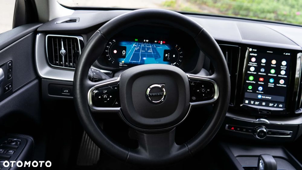 Volvo XC 60 B4 D Core - 11
