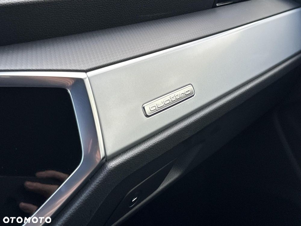 Audi Q3 Sportback 40 TDI Quattro S Line S tronic - 26