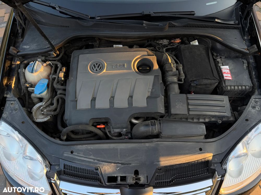 Volkswagen Jetta - 15