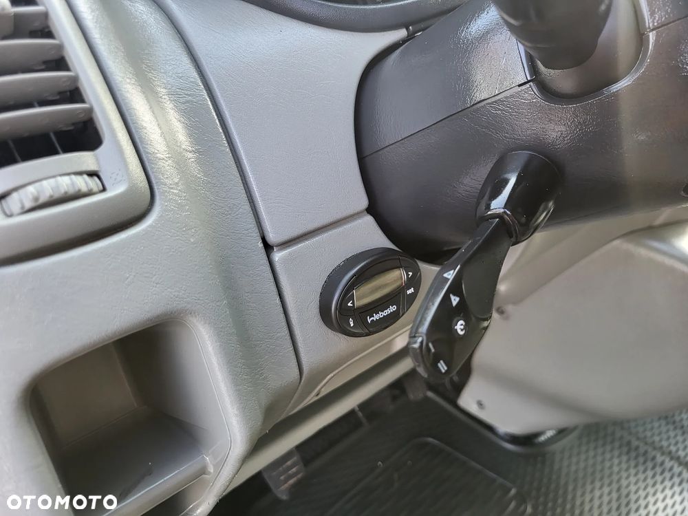 Renault Trafic - 31