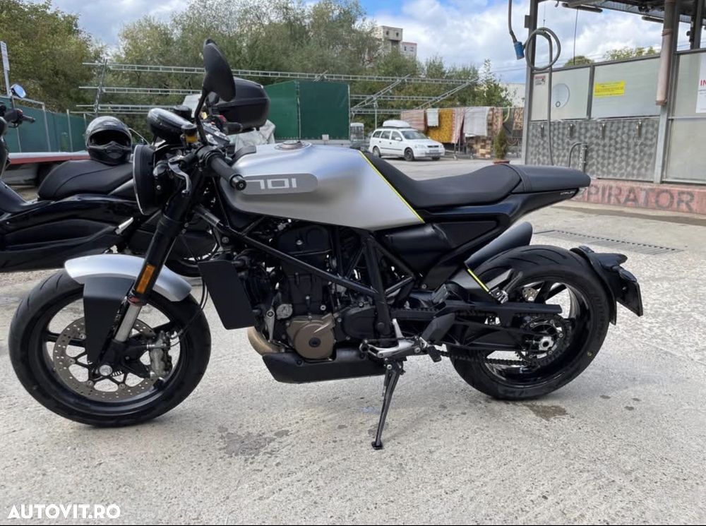 Husqvarna 701 Vitpilen - 2