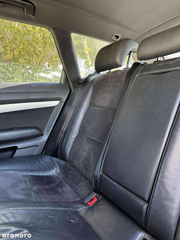 Audi A6 Avant 2.0 TDI Multitronic - 17