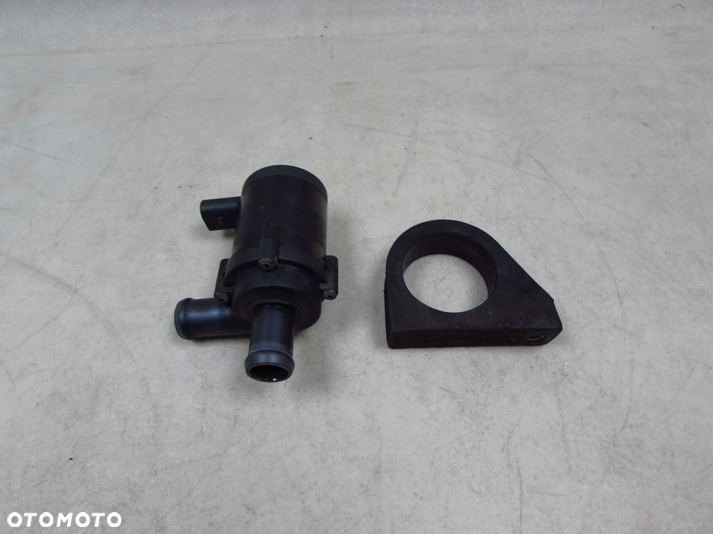 VW AUDI 1.8 TFSI POMPA OBIEGU WODY 1K0965561J - 1
