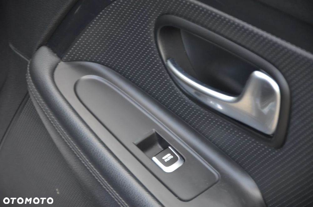 Kia Carens 2.0 GDI Edition 7 - 30