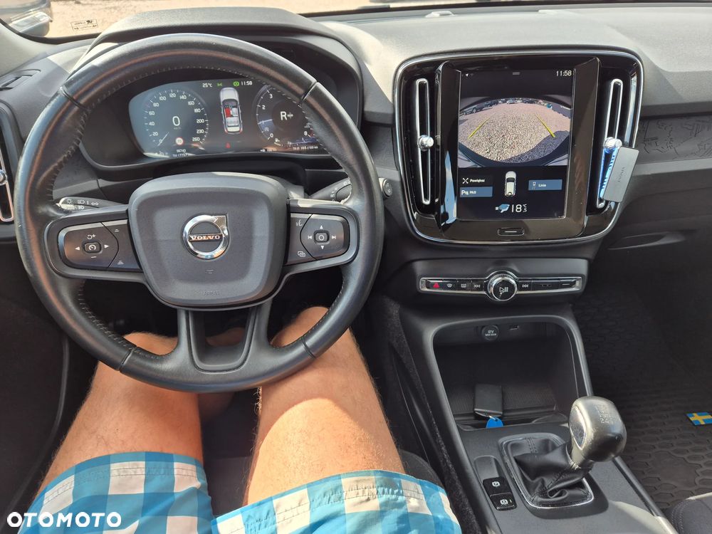 Volvo XC 40 - 31