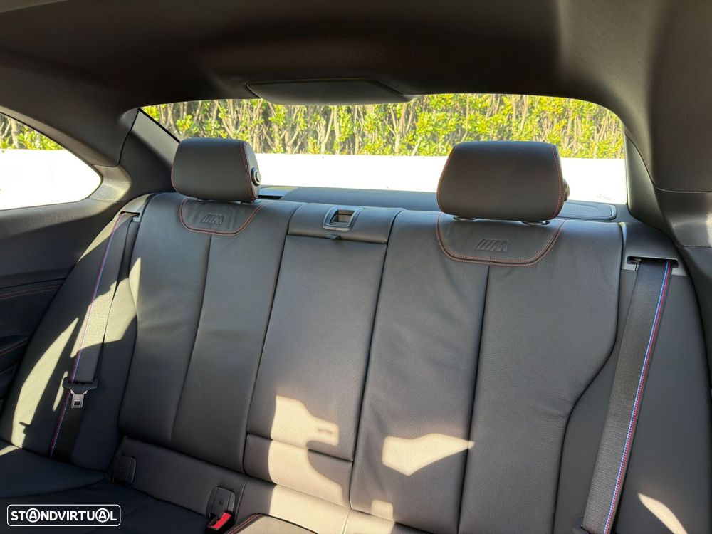 BMW M2 Competition Auto - 37