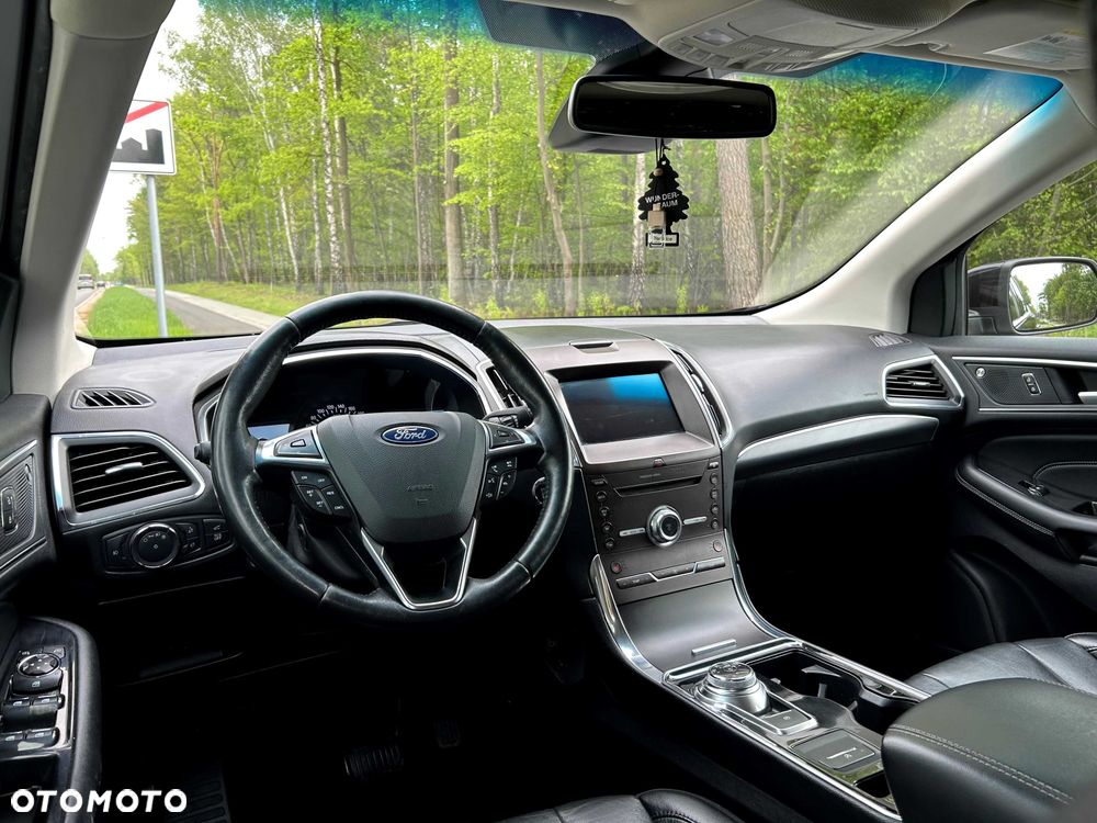 Ford Edge - 5