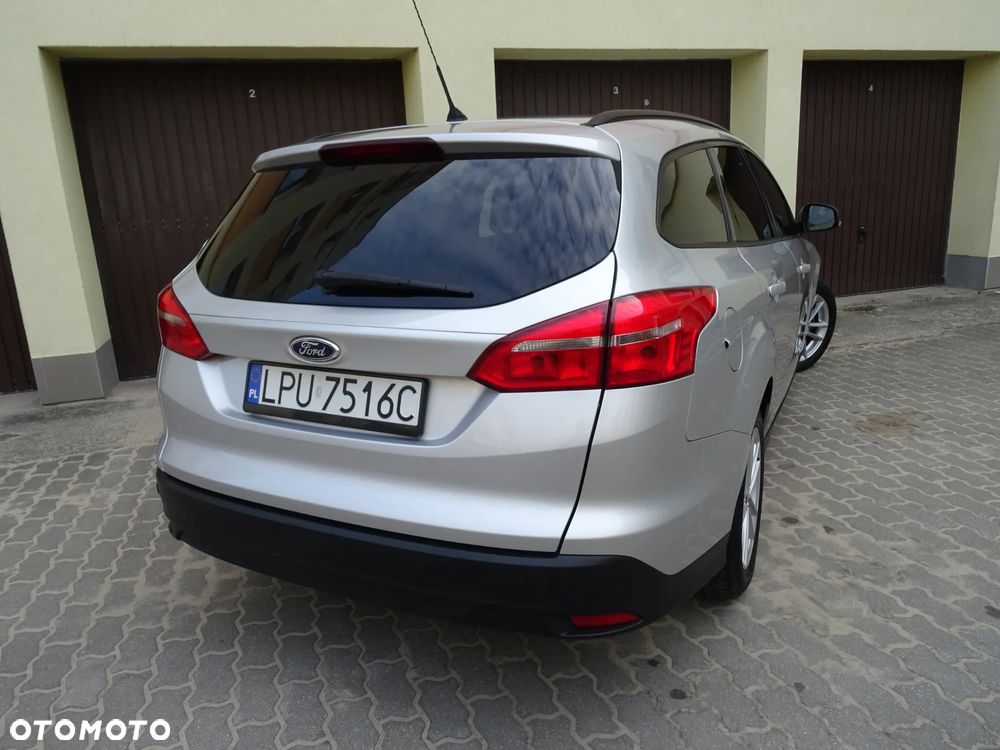 Ford Focus SW 1.6 TDCi DPF SYNC Edition - 13