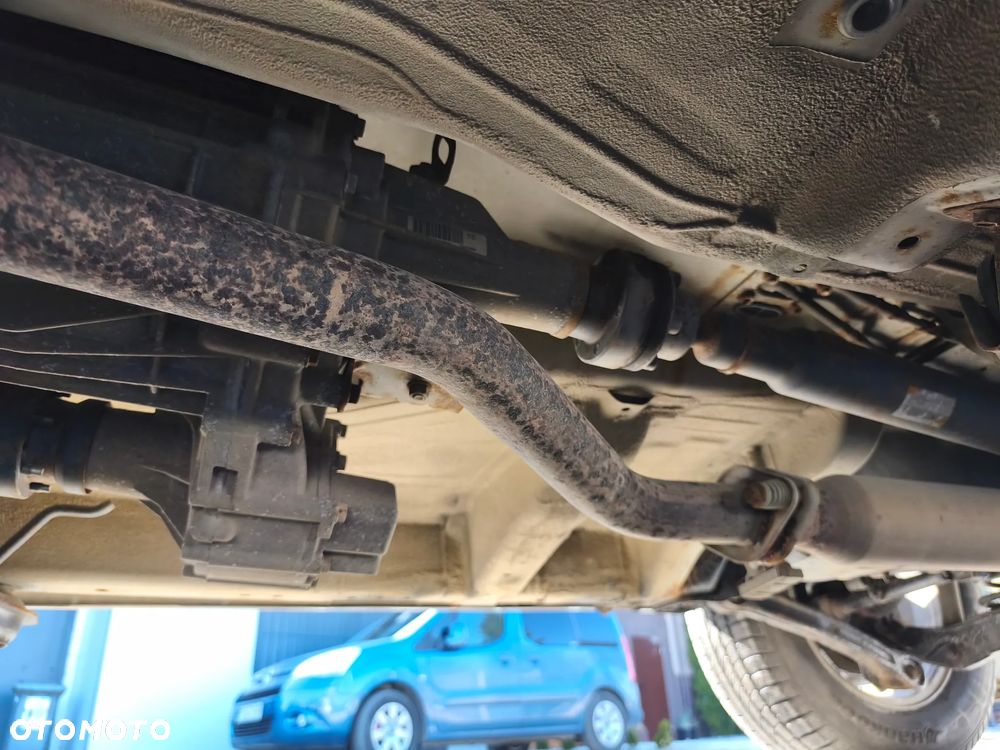 Suzuki Grand Vitara 1.6 - 25