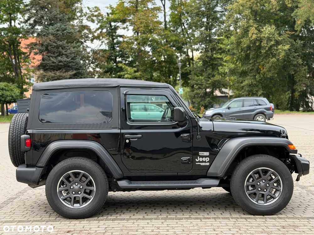 Jeep Wrangler - 9