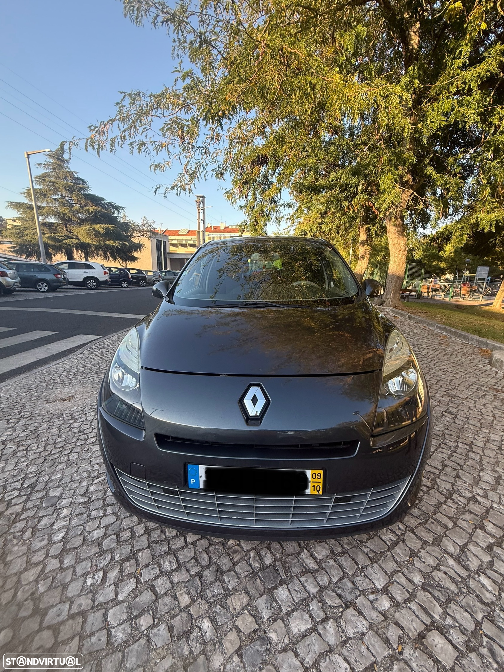 Renault Mégane Scénic - 5